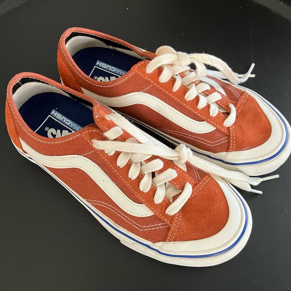 Vans Old Skool UltraCush Rust Orange Suede Sneakers – Women’s Size 7, Men’s 5.5